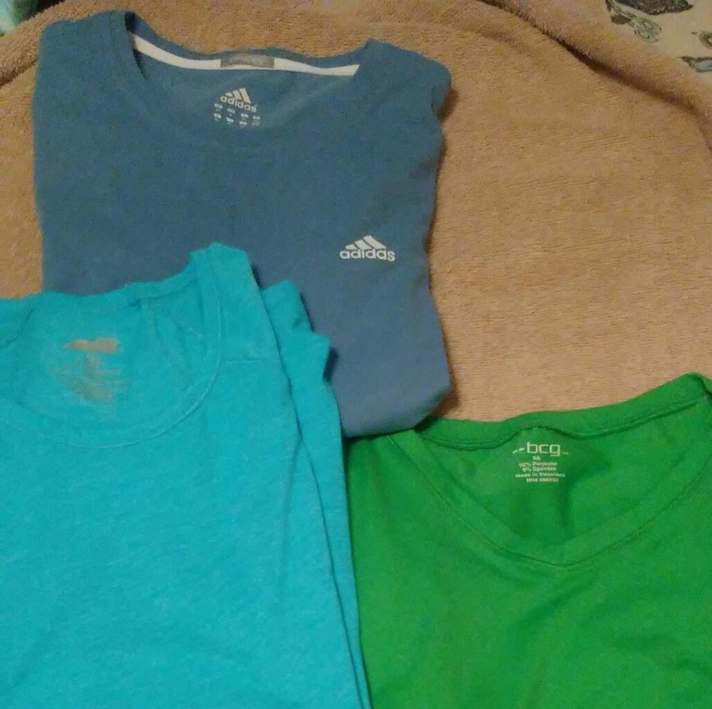 3 Ladies shirts Size medium